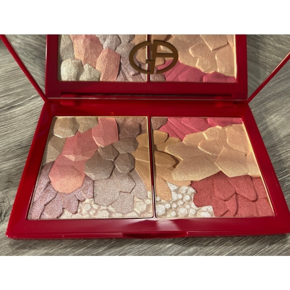 GIORGIO ARMANI Eyes To Kill Eccentrico Makeup Palette - Picture 1 of 8